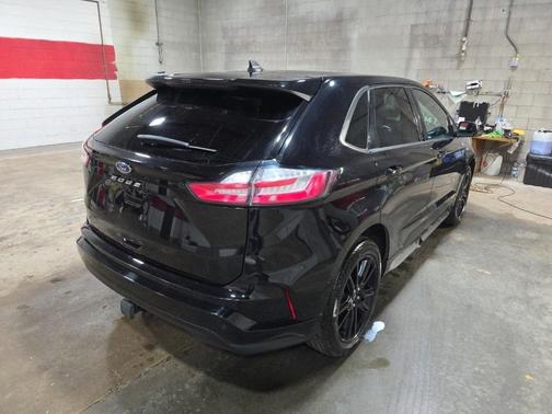 2023 Ford Edge ST Line