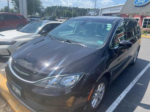 2017 Chrysler Pacifica Touring