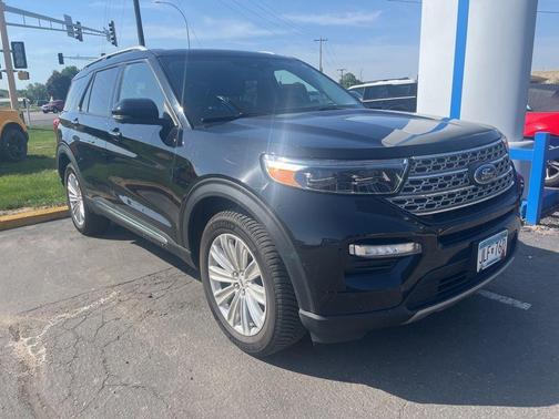 Agate Black Metallic 2022 Ford Explorer Limited