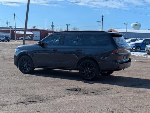 2025 Lincoln Navigator Reserve