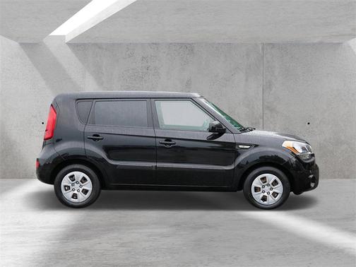 2013 Kia Soul Base