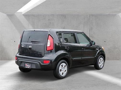 2013 Kia Soul Base