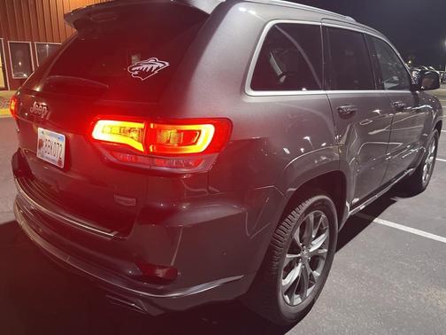 2019 Jeep Grand Cherokee Summit