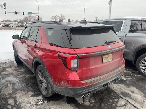 2025 Ford Explorer ST
