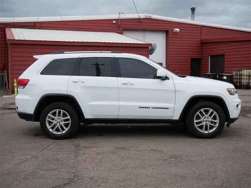2018 Jeep Grand Cherokee Laredo E