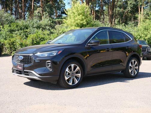 Black 2024 Ford Escape Platinum