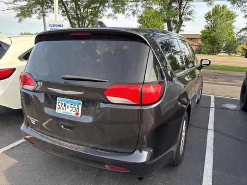 2017 Chrysler Pacifica Touring