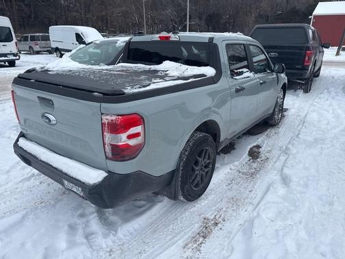 2024 Ford Maverick XL