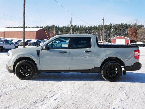 2024 Ford Maverick XL