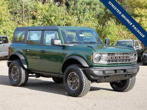 2025 Ford Bronco Base