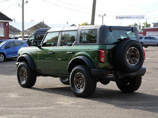 2025 Ford Bronco Base