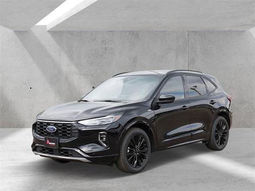2023 Ford Escape ST-Line Elite