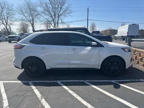 2024 Ford Edge ST Line