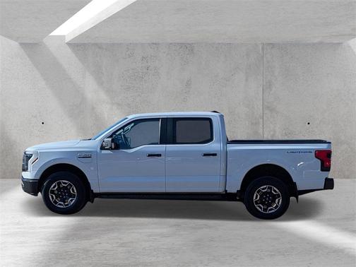 2022 Ford F-150 Lightning Pro