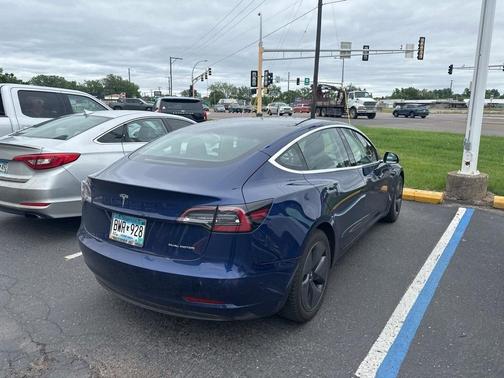 2018 Tesla Model 3 Long Range