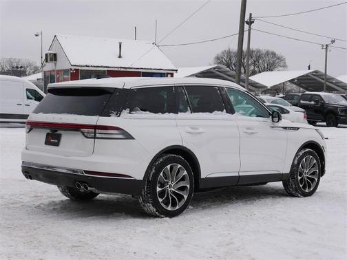 2025 Lincoln Aviator Premiere