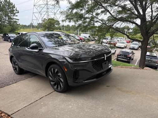 2024 Lincoln Nautilus Black Label