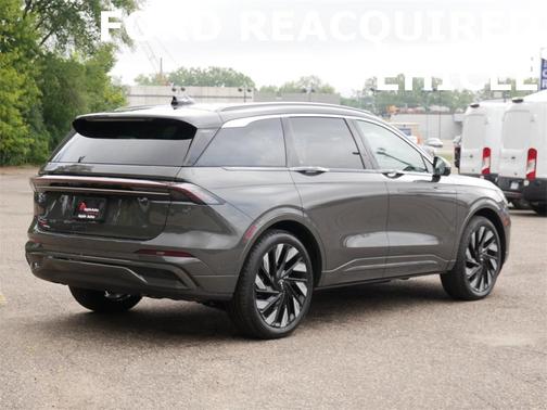 2024 Lincoln Nautilus Black Label
