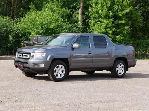 Gray 2011 Honda Ridgeline RTS