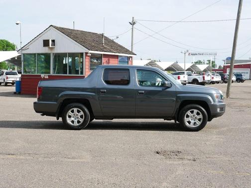 Gray 2011 Honda Ridgeline RTS