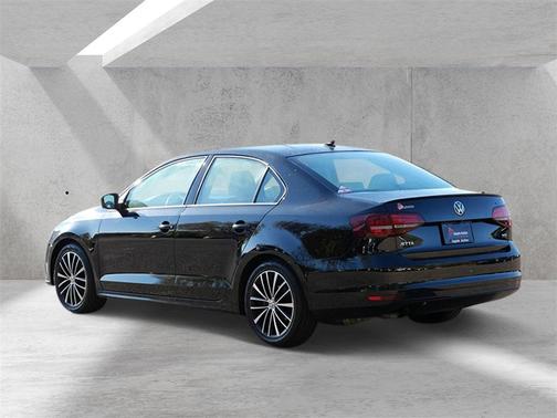 2016 Volkswagen Jetta 1.8T Sport