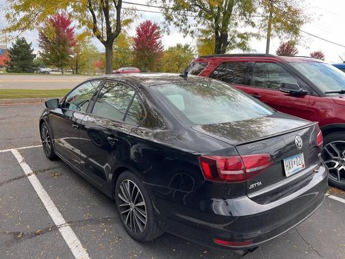 2016 Volkswagen Jetta 1.8T Sport