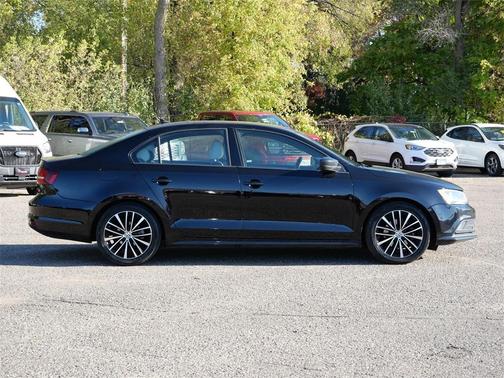 2016 Volkswagen Jetta 1.8T Sport