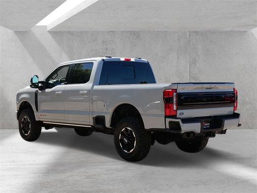 2025 Ford F-350 Platinum