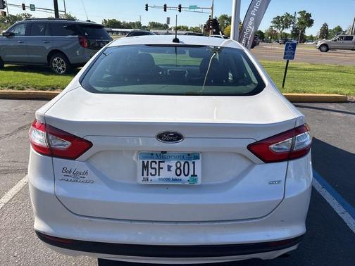 2013 Ford Fusion SE
