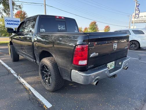 2016 RAM 1500 Big Horn