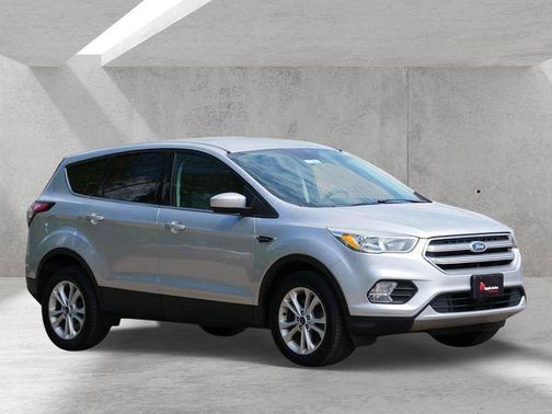Ingot Silver 2017 Ford Escape SE