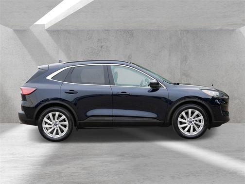 2021 Ford Escape Titanium Hybrid