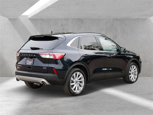 2021 Ford Escape Titanium Hybrid