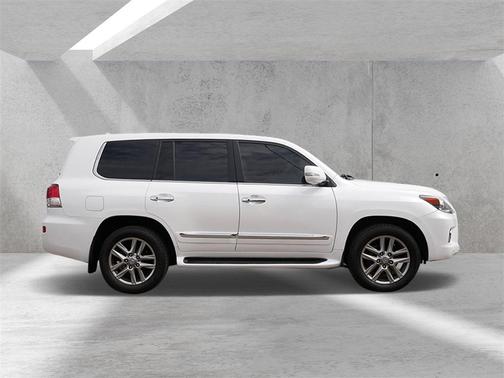 2013 Lexus LX 570 Base