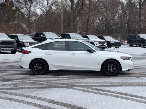 2025 Honda Civic Hybrid Sport