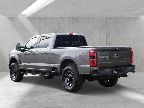 2023 Ford F-350 Lariat Super Duty