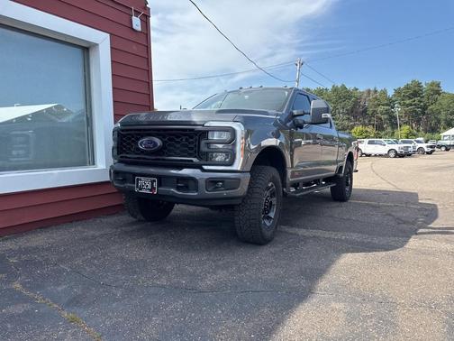 2023 Ford F-350 Lariat Super Duty