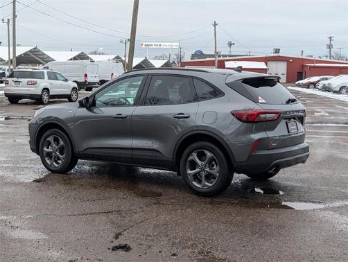2025 Ford Escape ST-Line