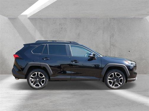 2023 Toyota RAV4 Adventure