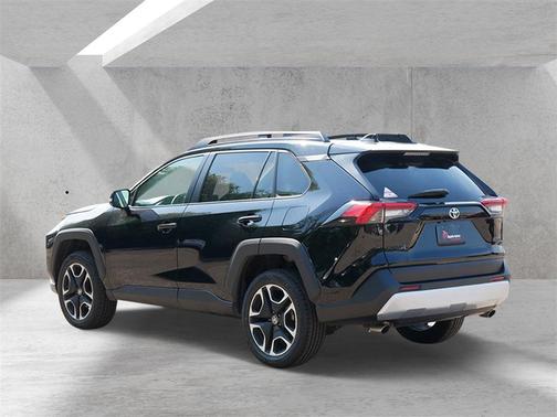 2023 Toyota RAV4 Adventure