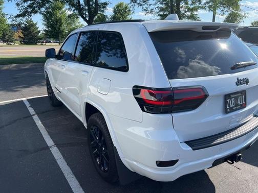 2019 Jeep Grand Cherokee Altitude