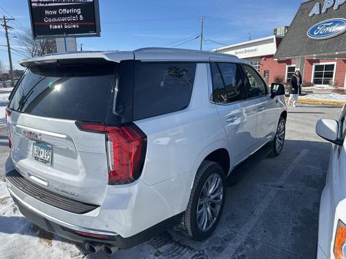 2023 GMC Yukon Denali
