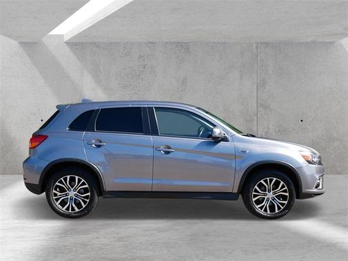 2018 Mitsubishi Outlander Sport SE