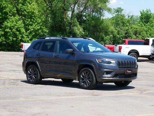 Granite Crystal Clearcoat Metallic 2020 Jeep Cherokee Limited