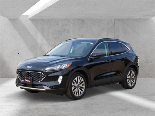 2022 Ford Escape Titanium