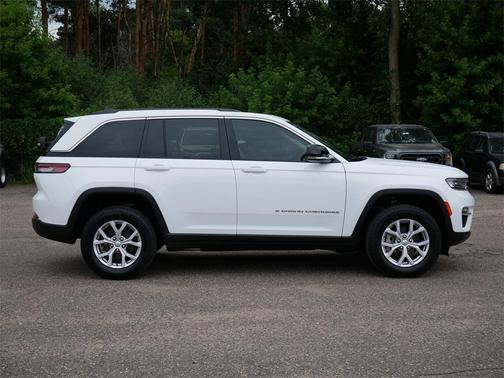 2022 Jeep Grand Cherokee Limited