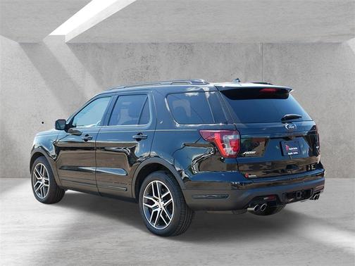2018 Ford Explorer sport
