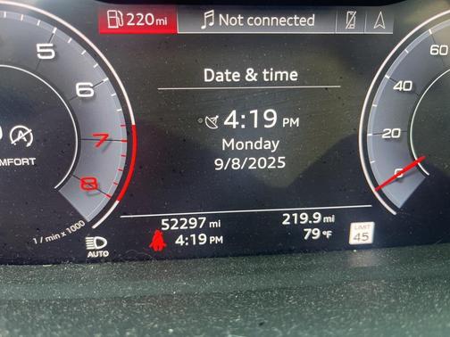2021 Audi Q3 45 S line Premium