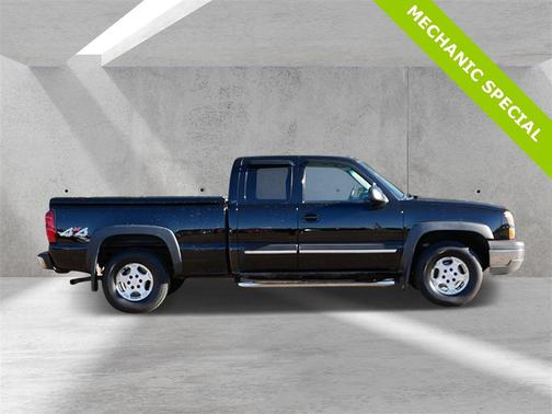 2004 Chevrolet Silverado 1500 LT Extended Cab