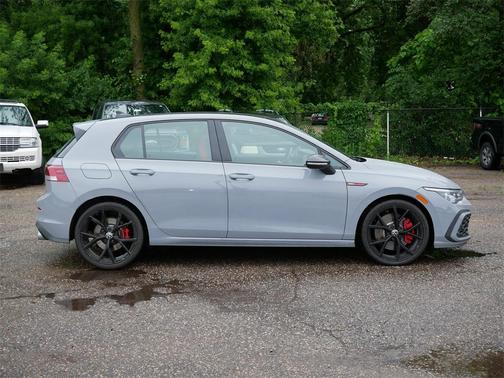 2024 Volkswagen Golf GTI 2.0T 380 SE